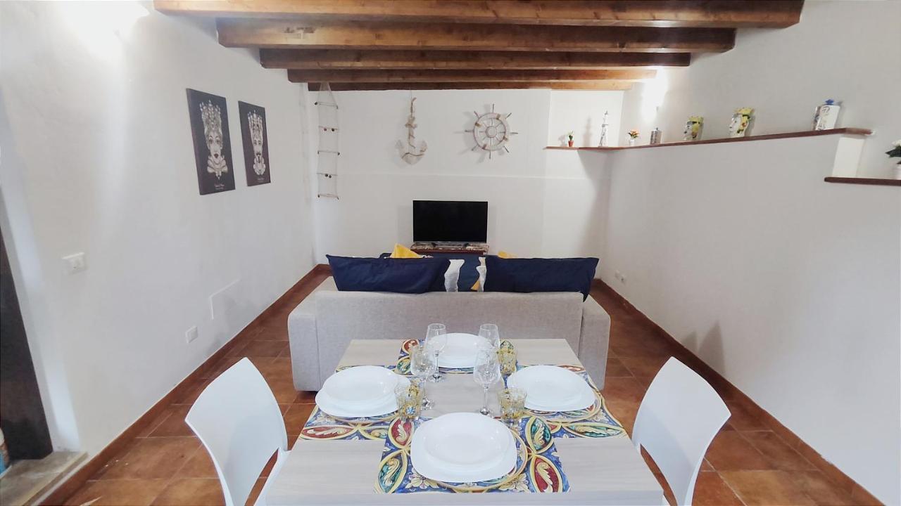 Porto Centro Storico Spiaggia Wi-Fi&Self Check-In Castellammare del Golfo Exterior foto